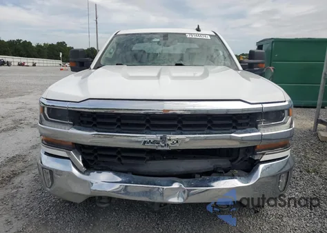 2018 Chevrolet Silverado K1500 Lt z USA, uszkodzony, nr VIN 1GCUKREC1JF235489